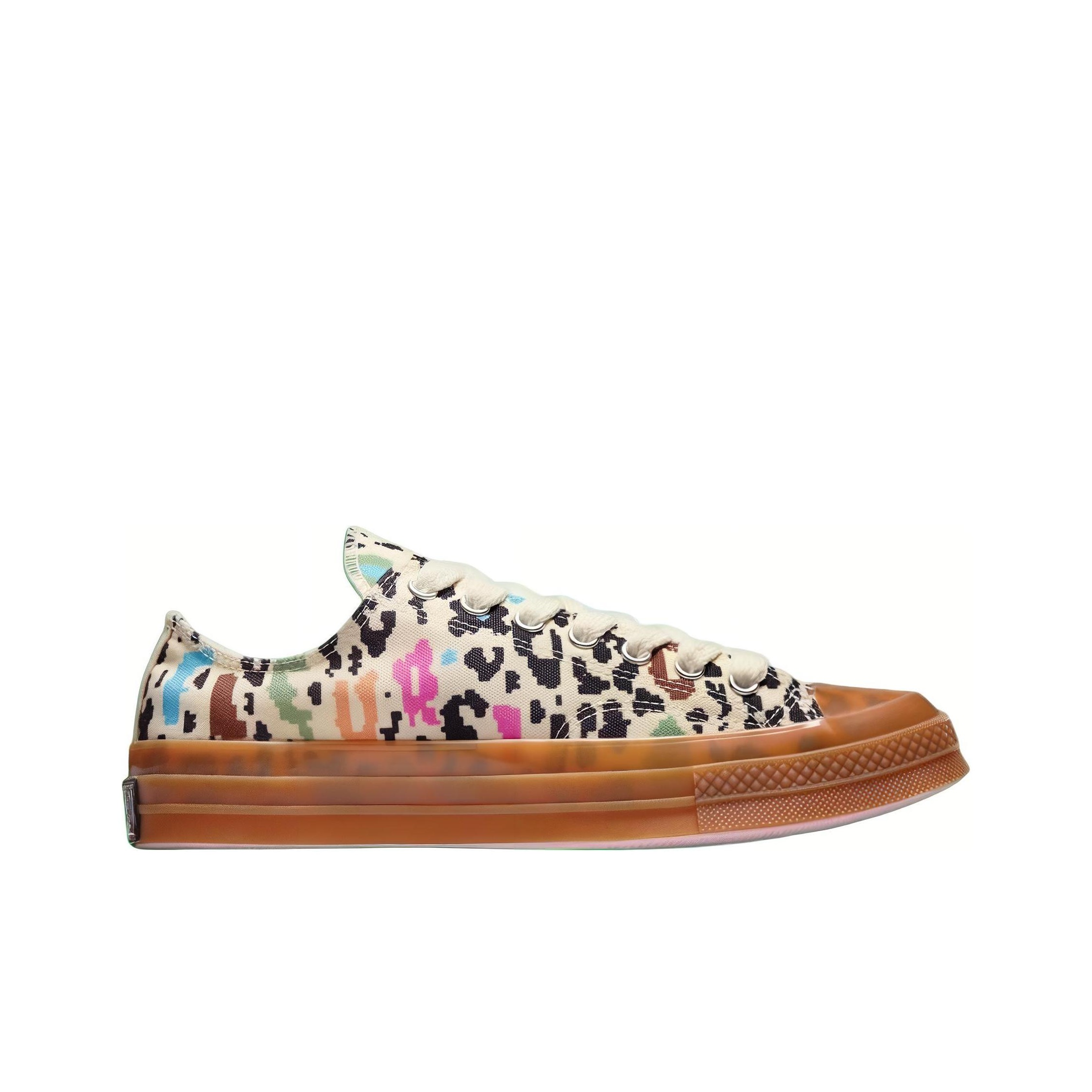 حذاء كونفرس تشاك 70 من القماش  - مراجعة Converse Shoes Chuck 70 وسعره